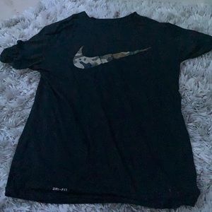 Black nike shirt, size Medium